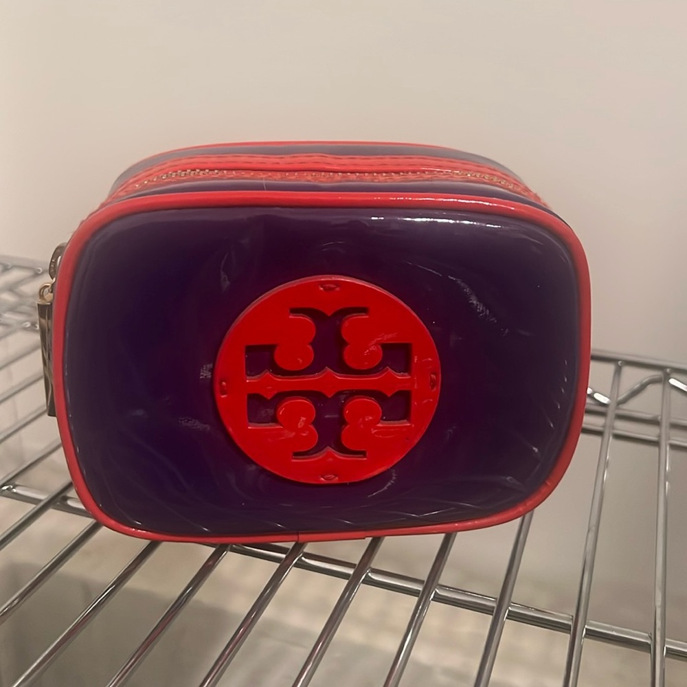 Tory Burch Dopp kit makeup bag